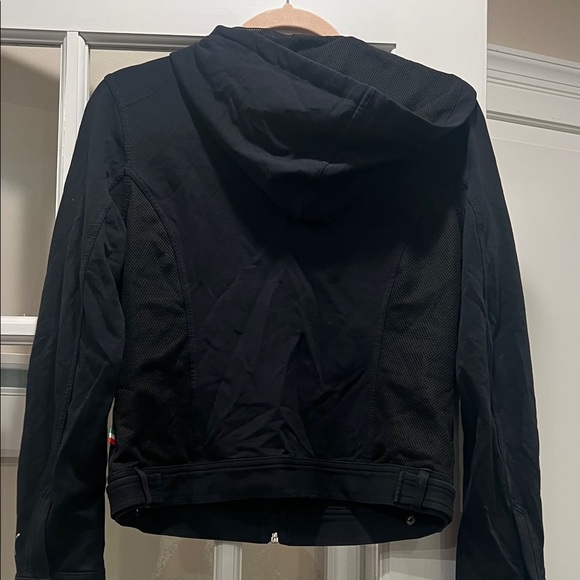 Ferrari Black Hooded Jacket - Picture 7 of 8